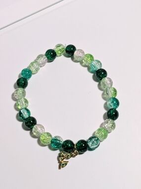 Green Crystal Bead Stretch Bracelet with Leaf Charm